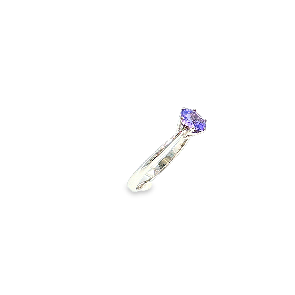 Solitärring mit Saphir in 14kt Weißgold