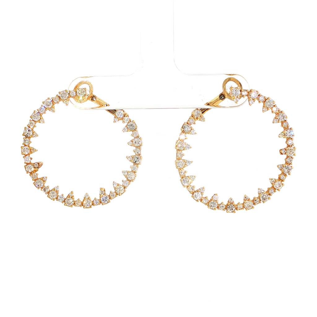 Diamant-Creolen in Gelbgold mit asymmetrischem Besatz