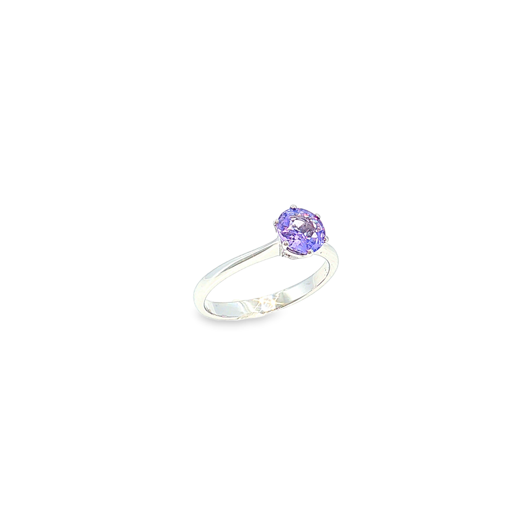 Solitärring mit Saphir in 14kt Weißgold