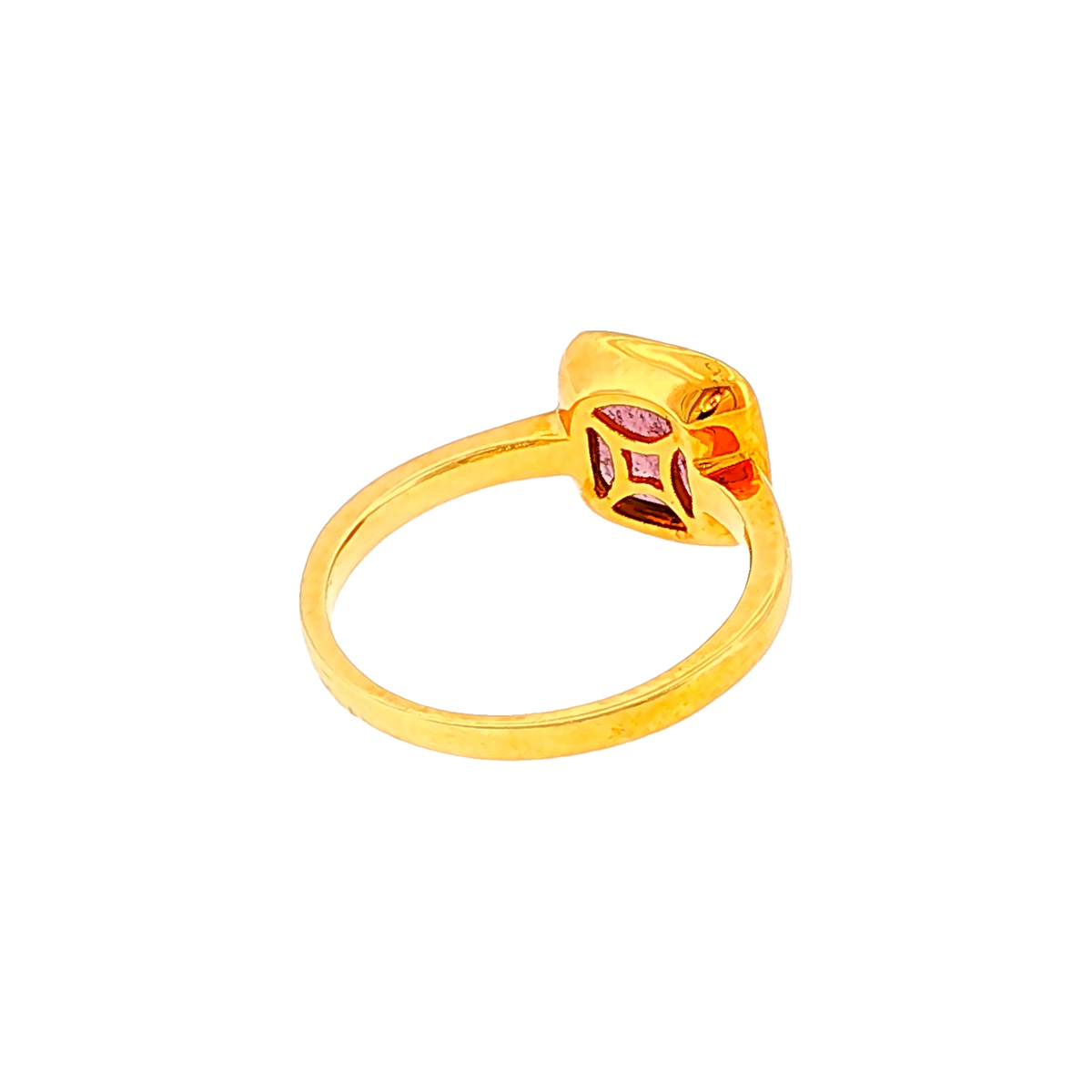 Solitärring aus Gelbgold mit Turmalin in Zargenfassung