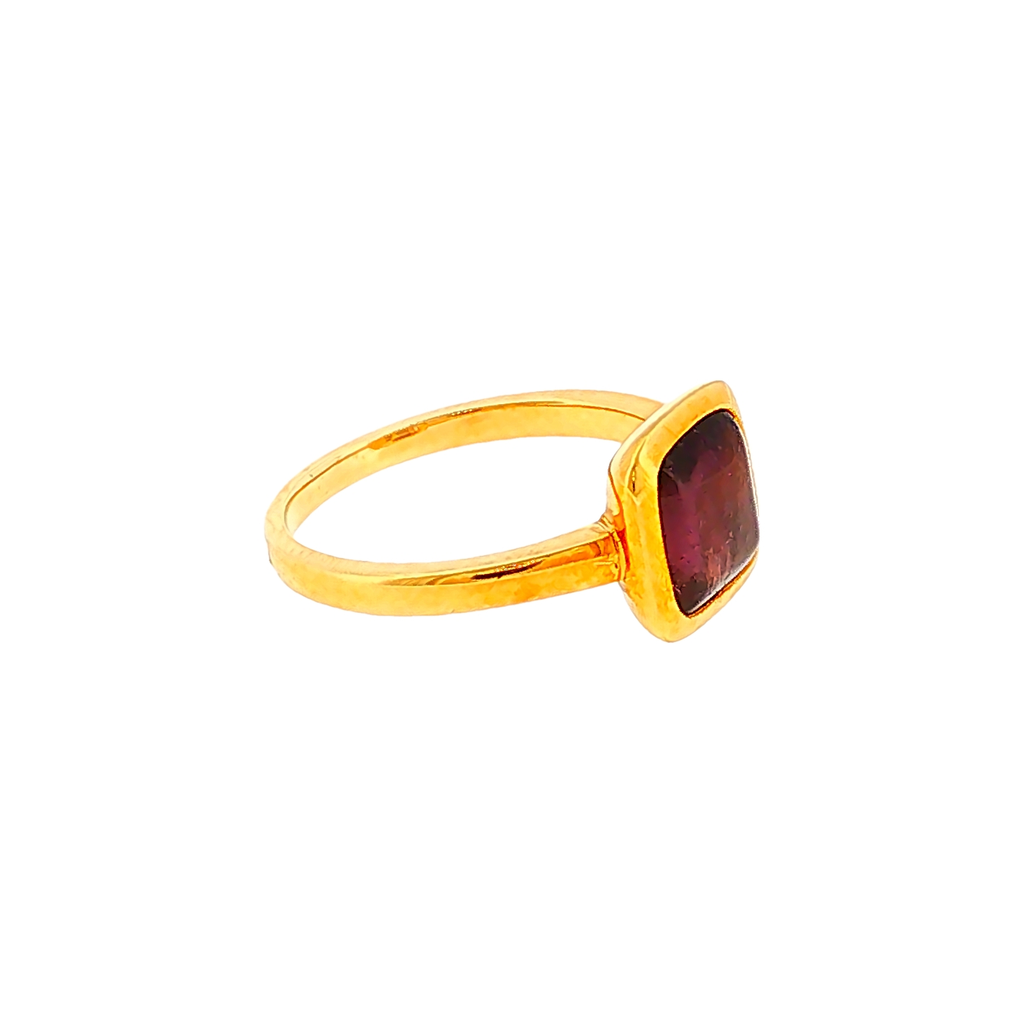Solitärring aus Gelbgold mit Turmalin in Zargenfassung