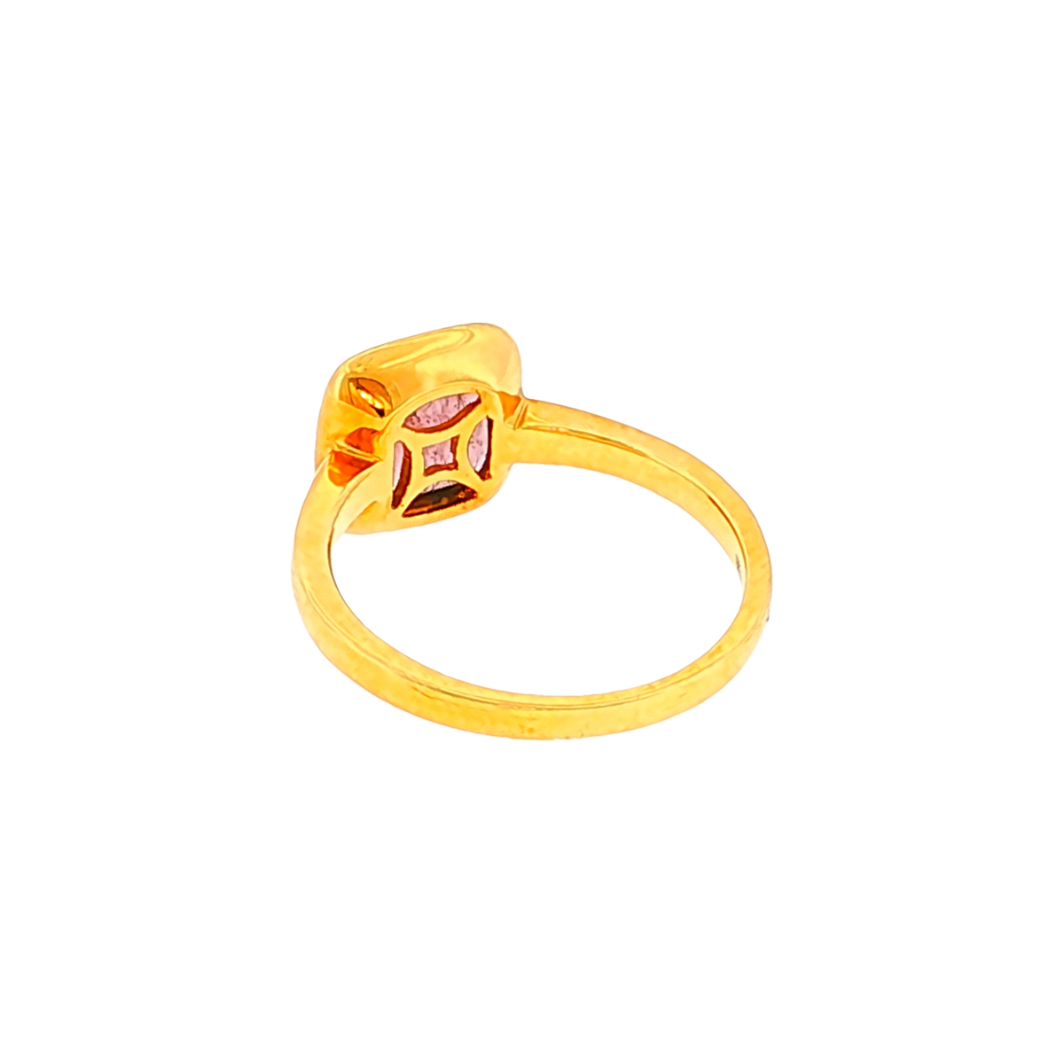 Solitärring aus Gelbgold mit Turmalin in Zargenfassung